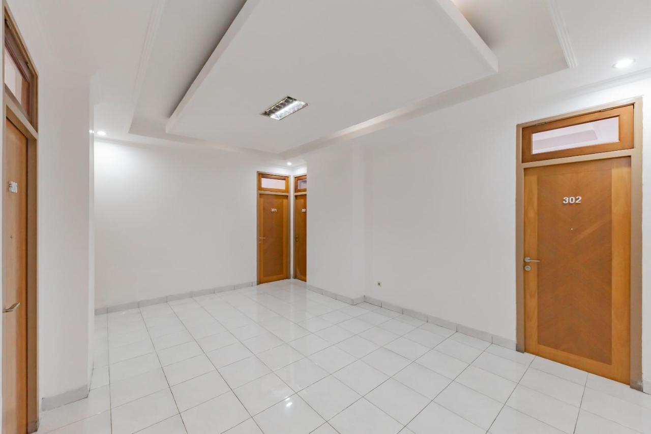 Reddoorz Plus Near Universitas Maranatha Bandung 2 Exterior foto